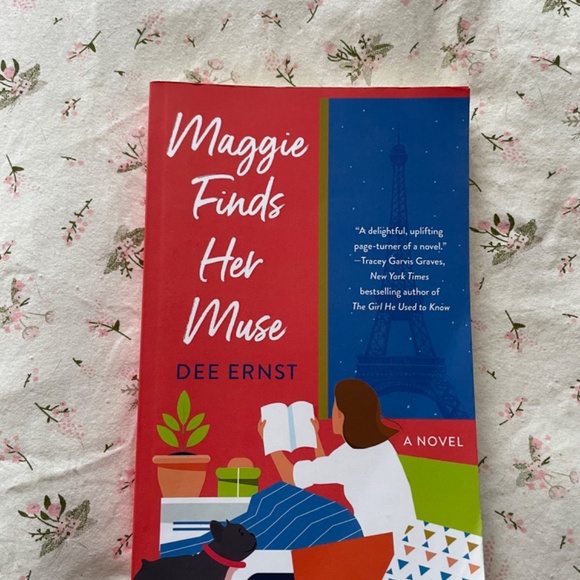 Bundle of Books - Picture 3 of 6